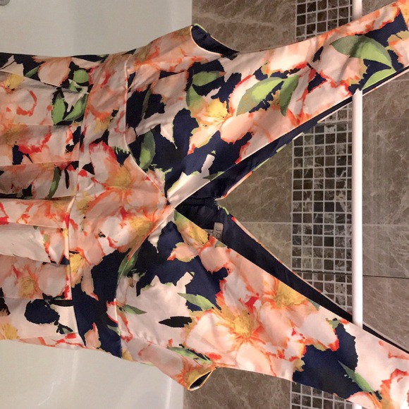 Cute Dress - Picture 2 of 2